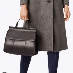 Tory Burch Elegant Black Leather Handbag